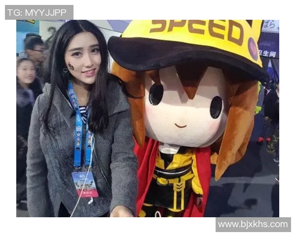 李丽专访：从新手到职业选手的英雄联盟成长之路回顾